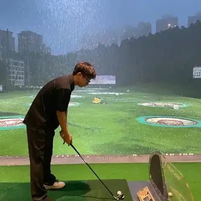 郑睿博